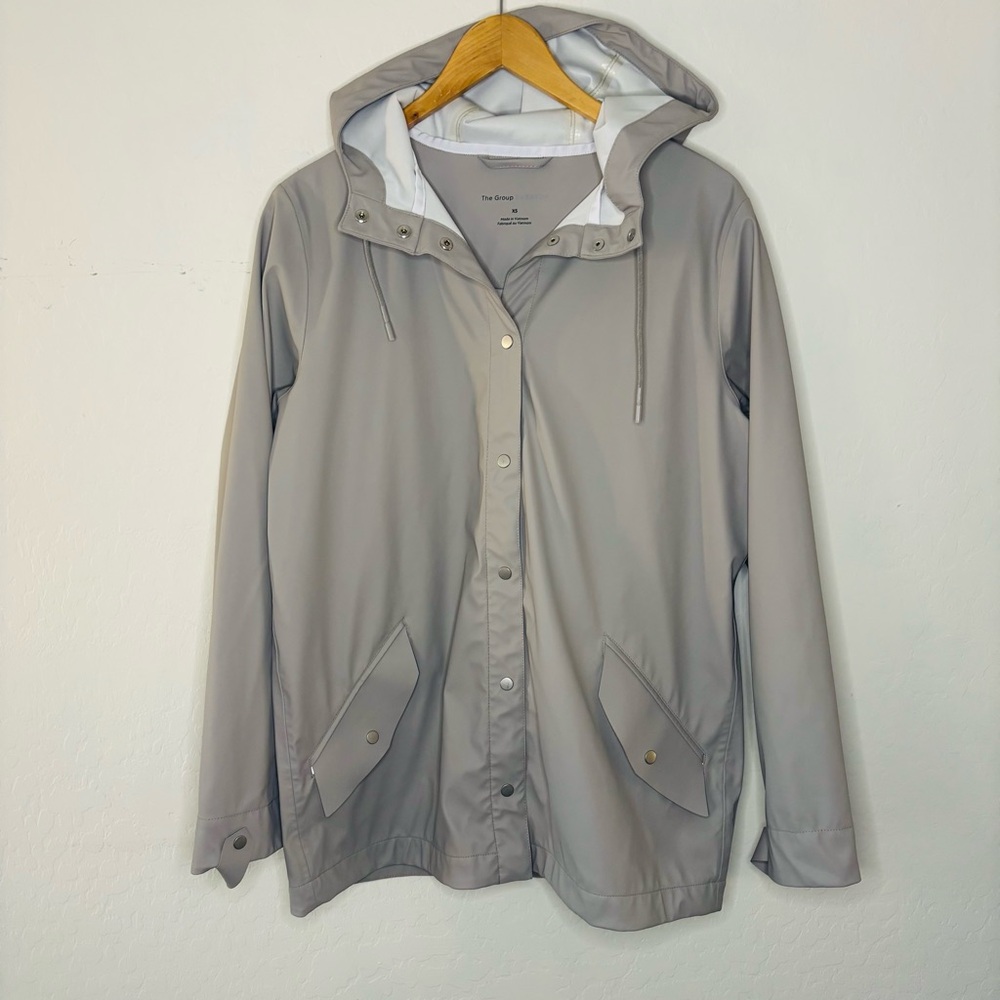 Aritzia‎ The Group Babaton Women’s Hooded Rain Jacket Size XS Gray Polyester